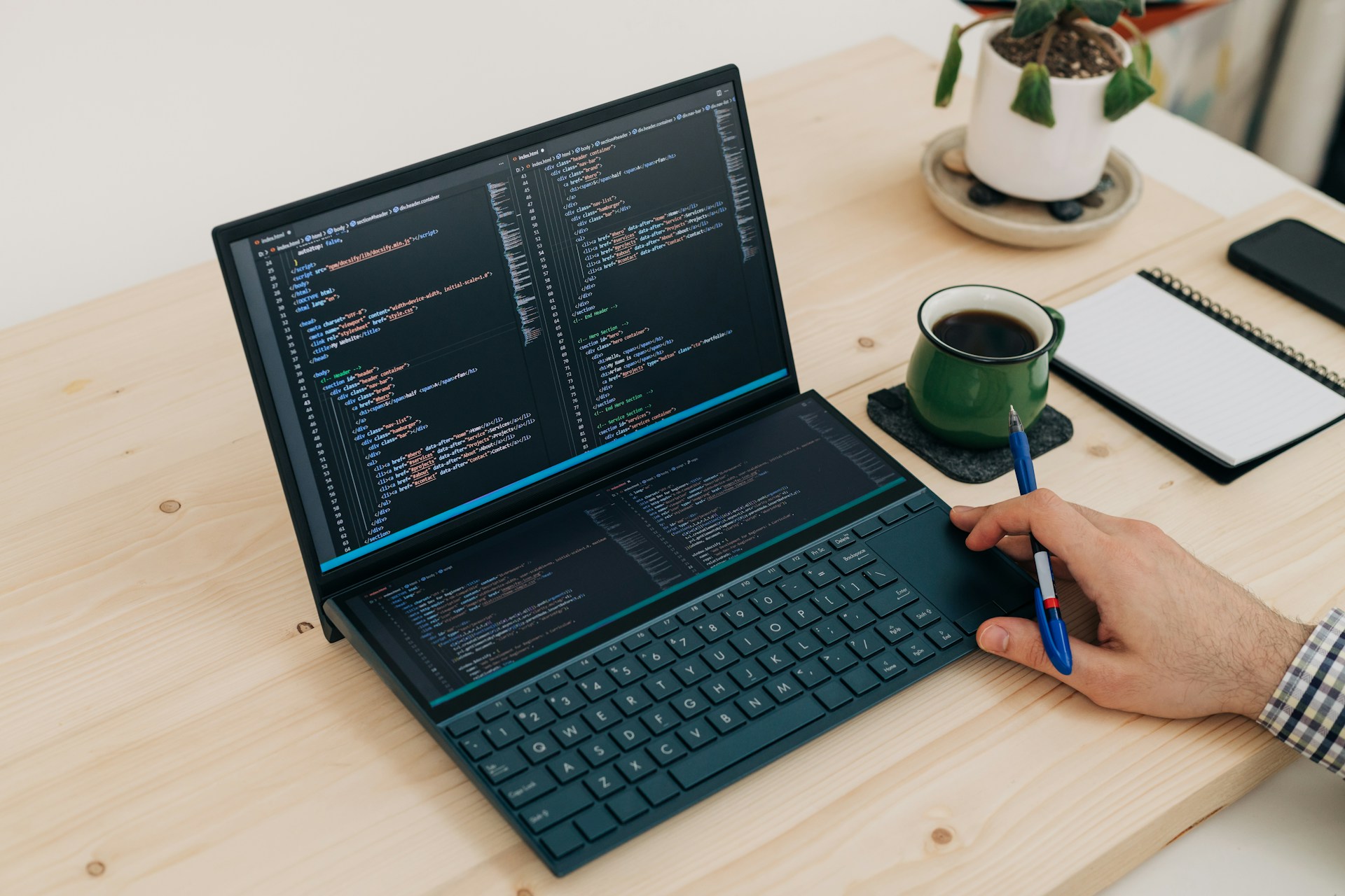 Solving Mobile Responsiveness Issues With Custom Web Development